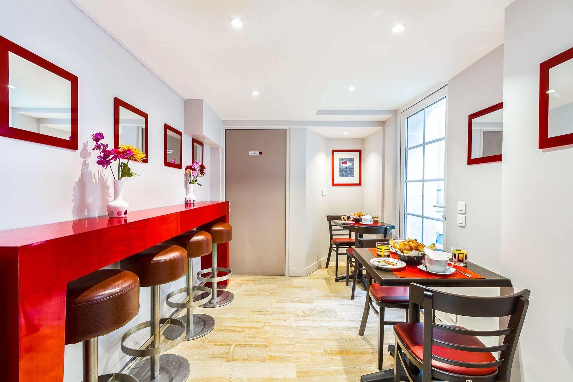 D'Win Hotel Paris Exterior photo